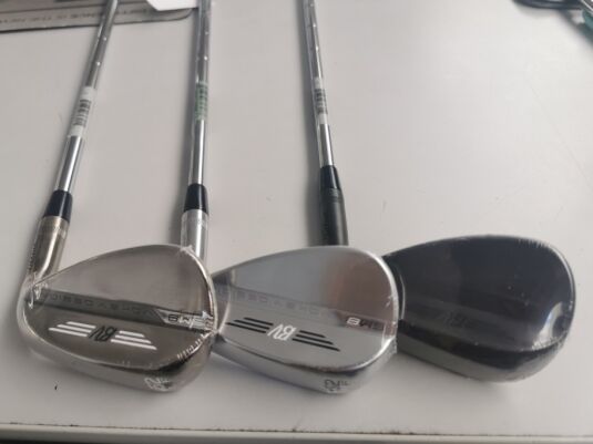 Titleist SM8 52.08 F-Grind Brushed Steel RH